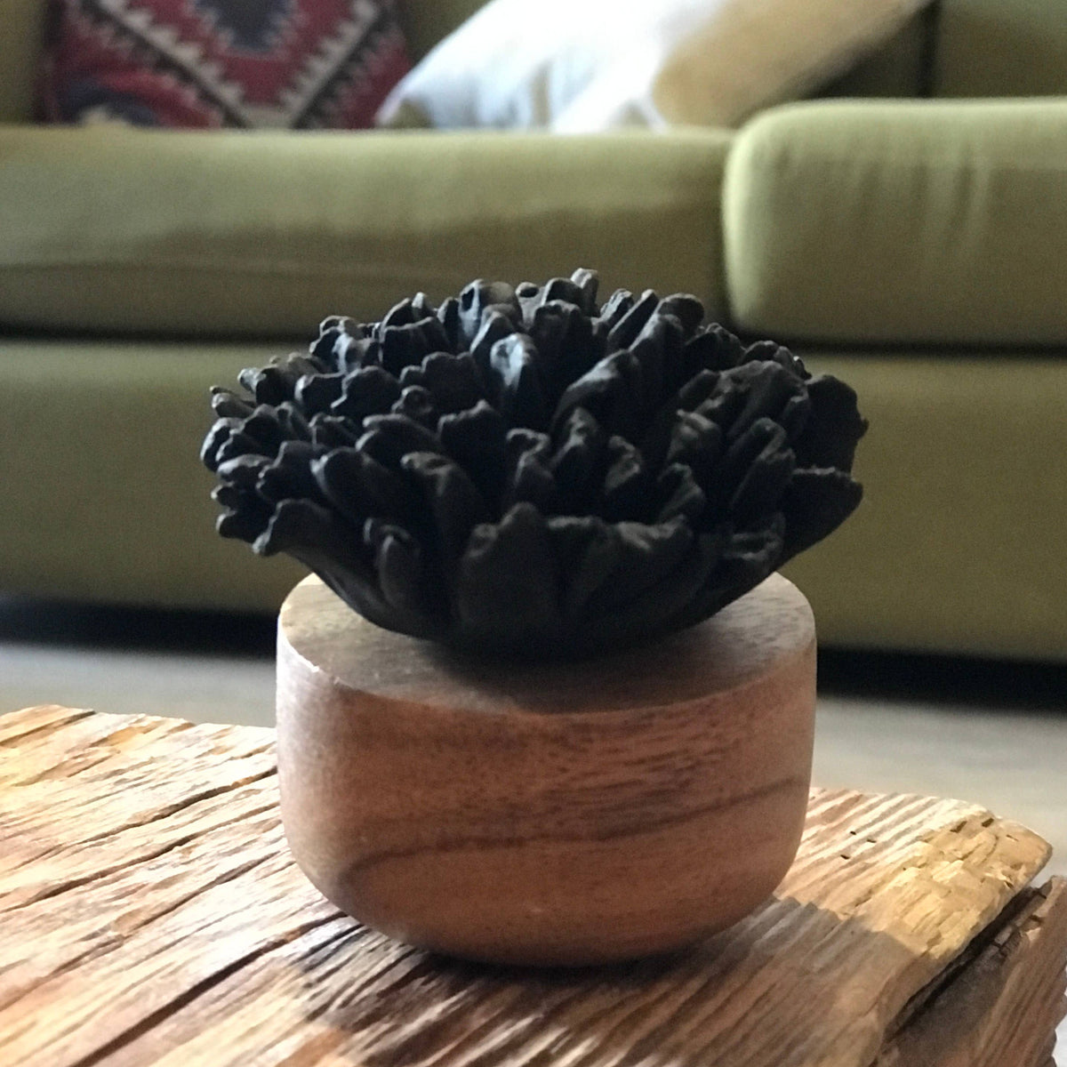 Flower Diffuser Black Oeillet