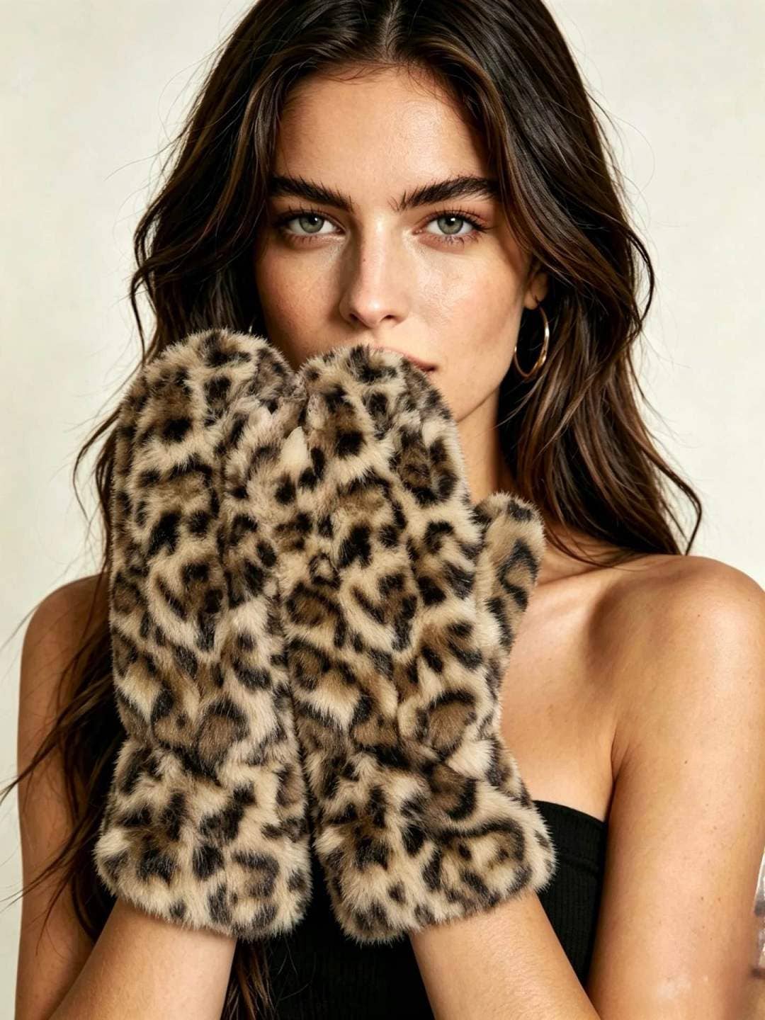 Leopard-Print Faux Fur Mittens Beige