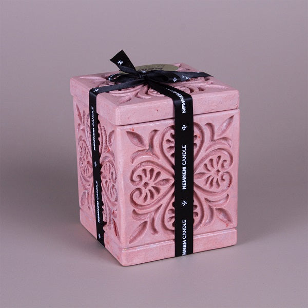 Large Cube Maltese Heart Pink