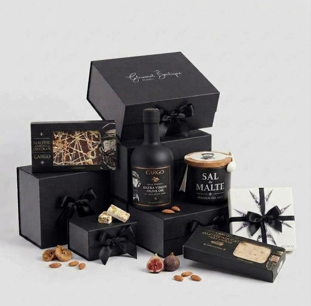 The Cargo Signature Gift Box