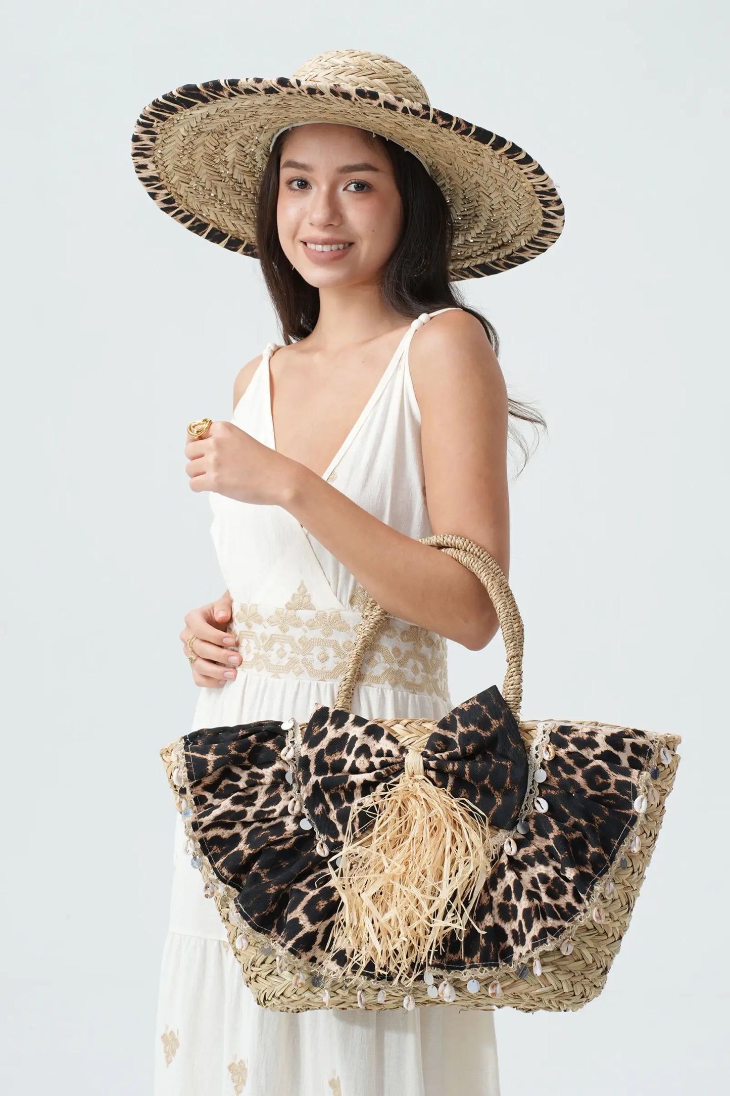 Leopard Straw Basket with Bow