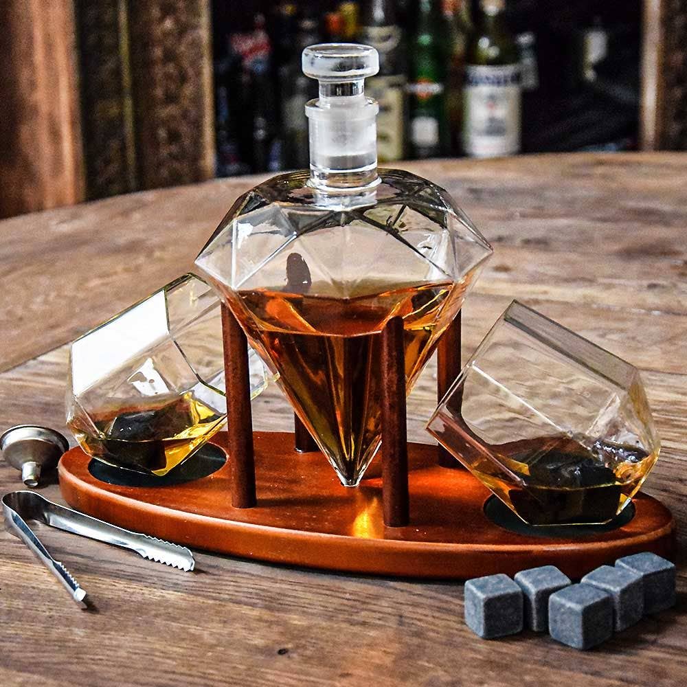 Deluxe Diamond Decanter Set
