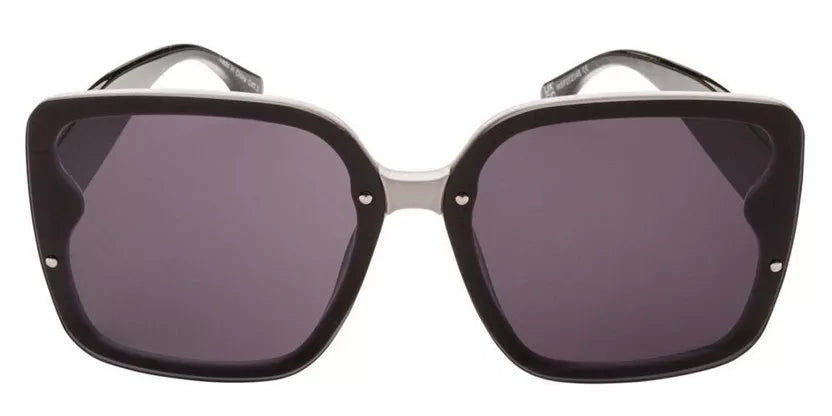 Le Square With Frame With Black Temples Sunglasses