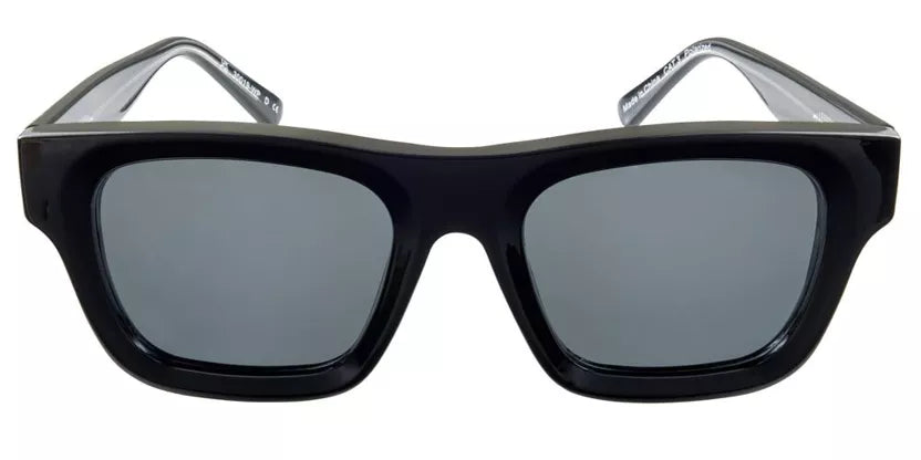 FM Core Classic Black Frame With Silver Sunglasses