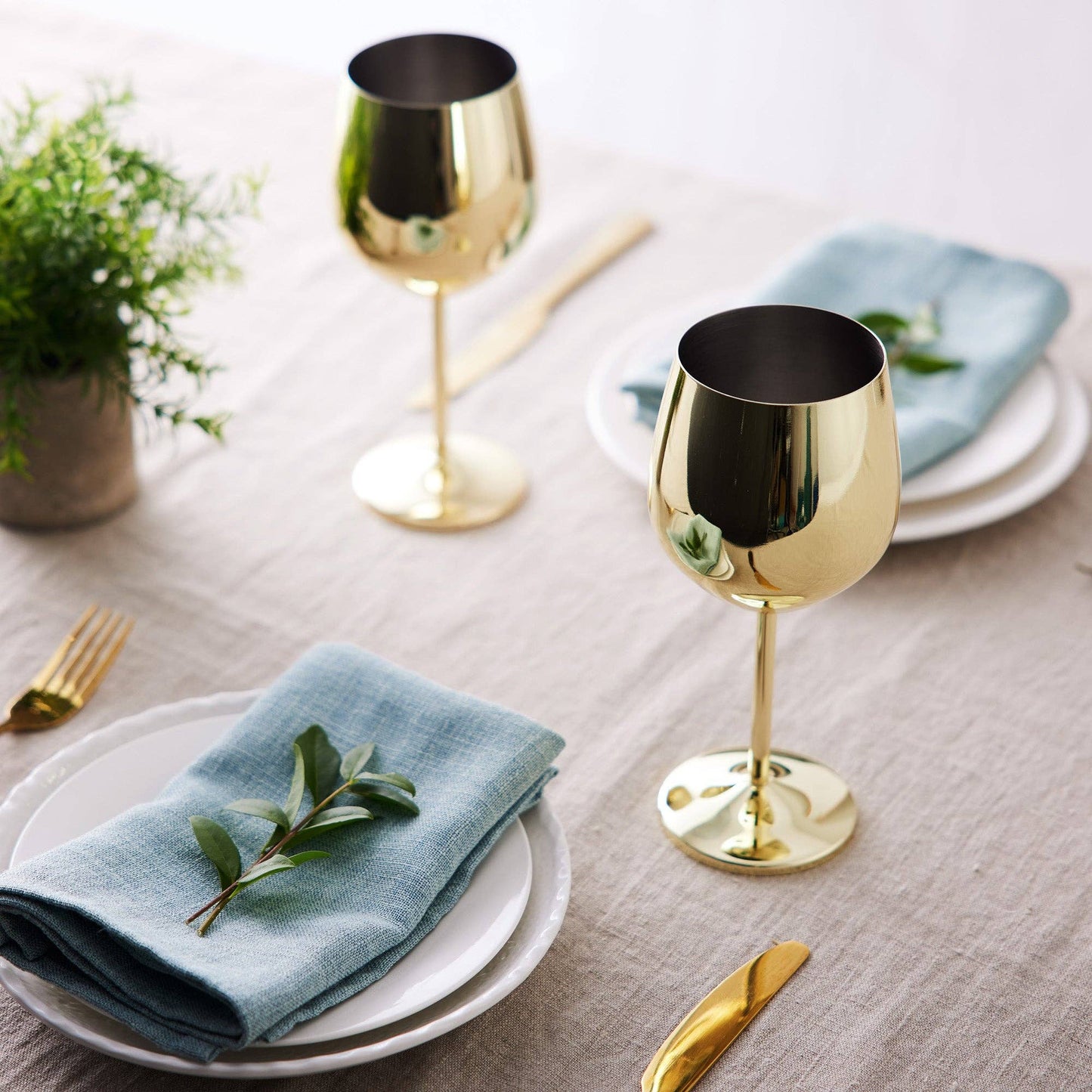 4 Gold Wine Glasses