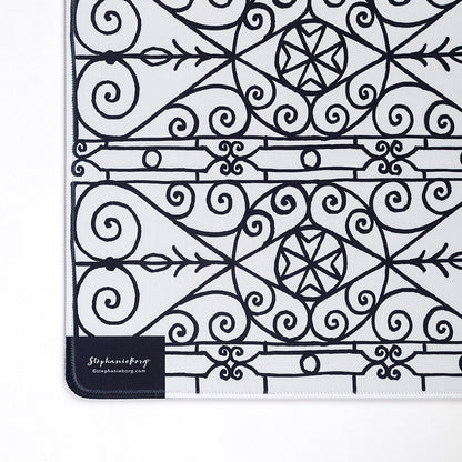 Fera Wrought Iron Desk Mat
