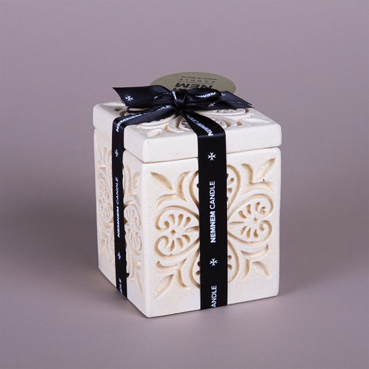 Small Cube Maltese Heart Beige