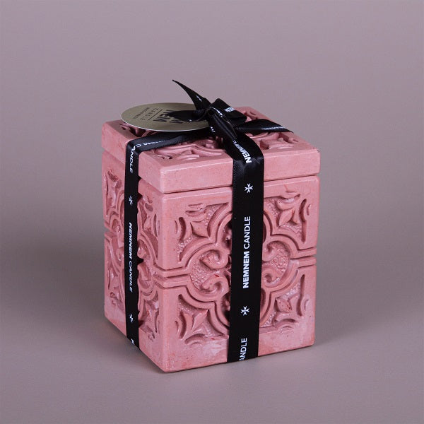 Small Cube Maltese Tile Pink