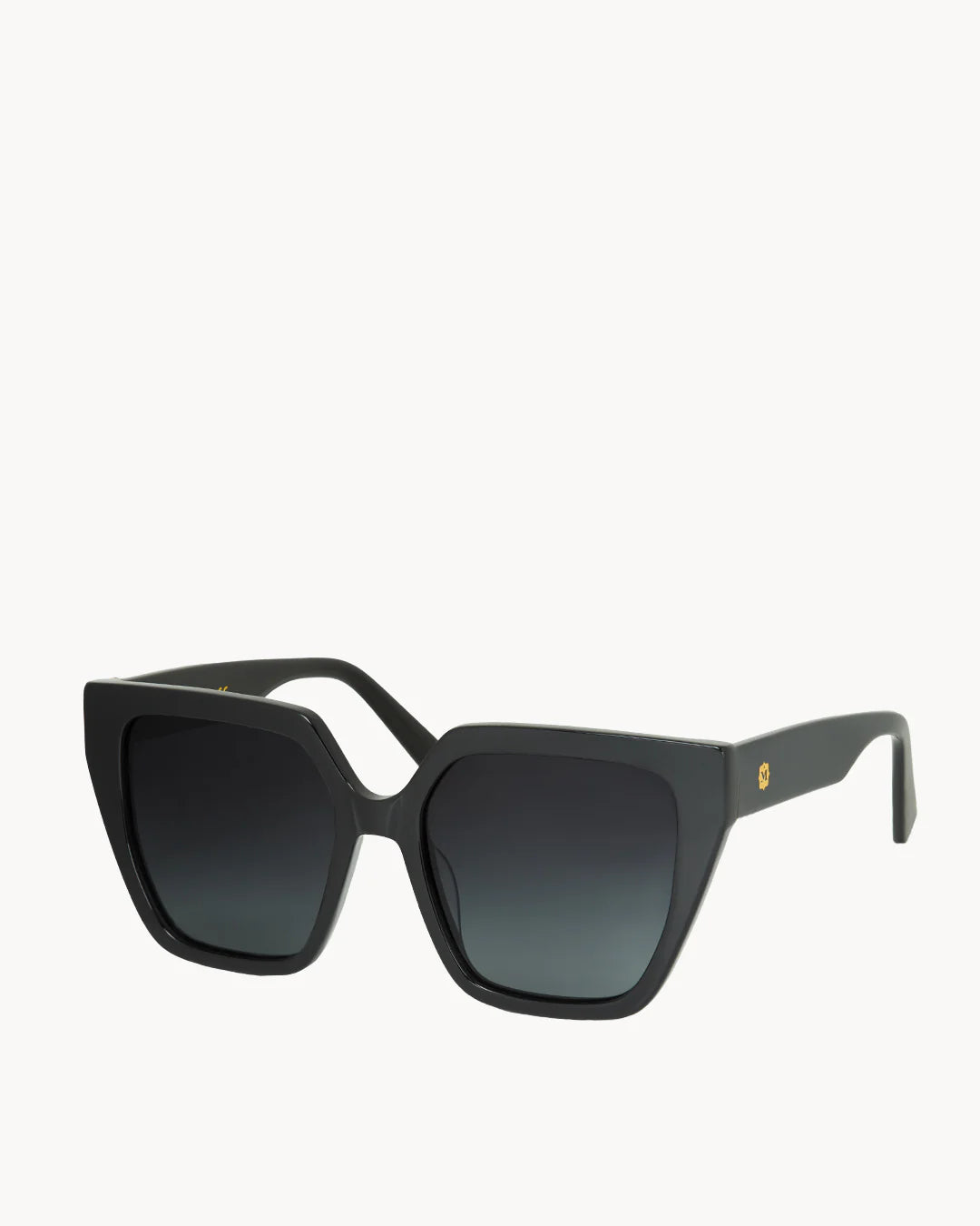 Victoria Power Black Sunglasses