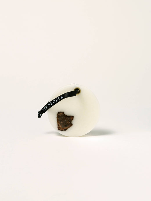 02 Vanilla Sandalwood And Musk Closet Wax Bar Freshener: Small
