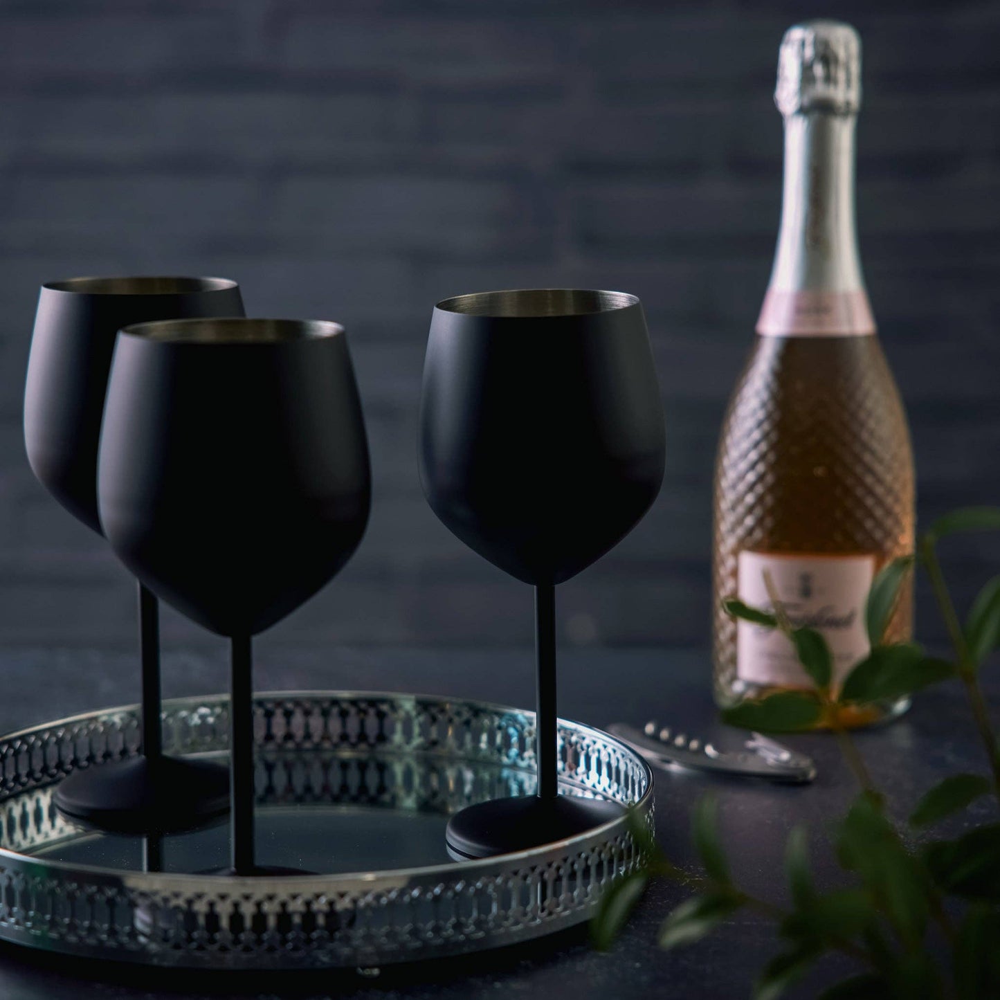 4 Matte Black Wine Glasses