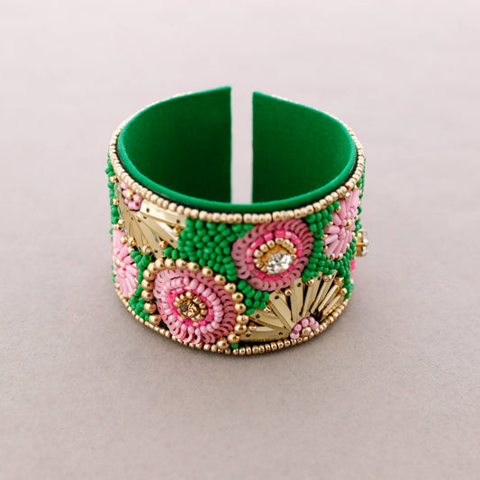 Adjustable Ethnic Beaded Bracelet: Green