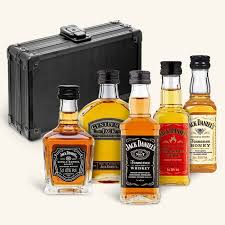 Jack Daniels Family Minitures by 5